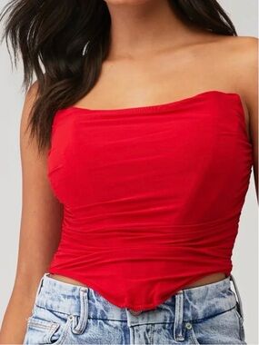Steve Madden Dahlia Top (red)